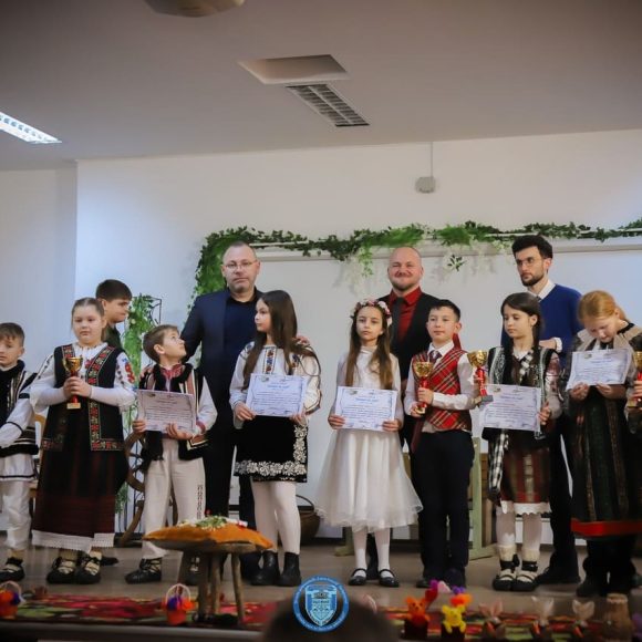 648742545_2415151058961794_244417818731741823_n 160 de ani de educație la Drăgușeni. Tradiție, continuitate și viitor